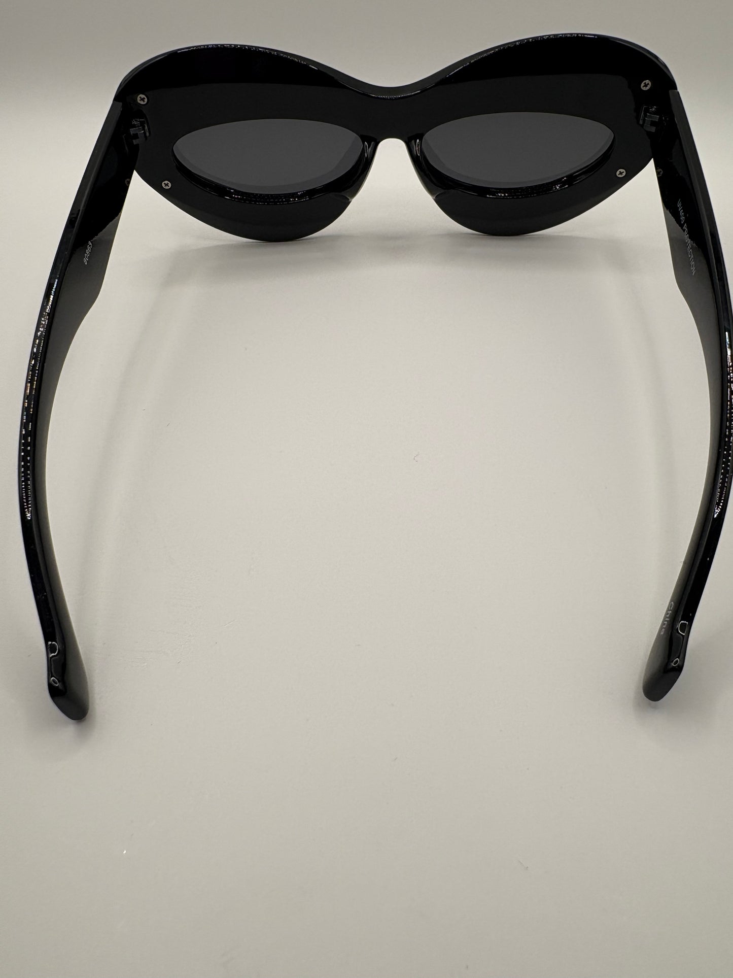 Cat eye sunglasses